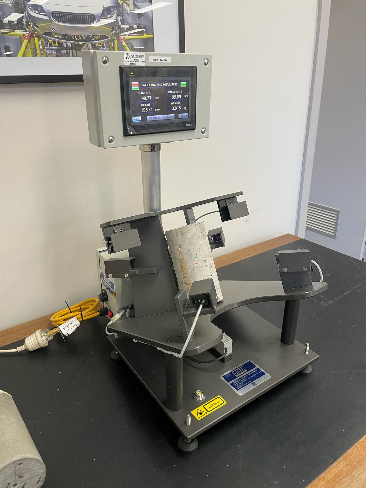 Qestlab NEW Hylec Concrete Test Cylinder Measuring Station